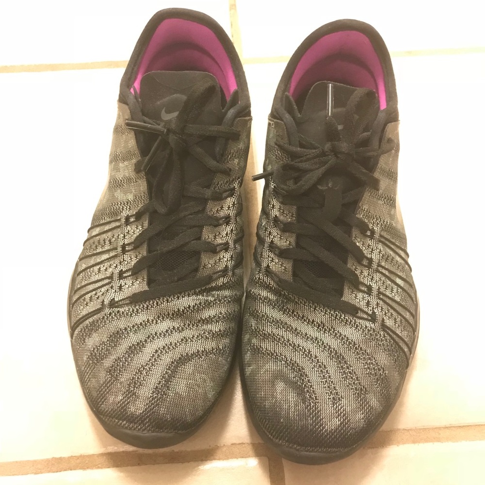 Nike free TR 5